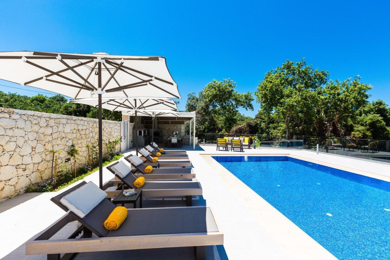 Luxury Cretan Villas With Private Pools Gallos Exterior photo